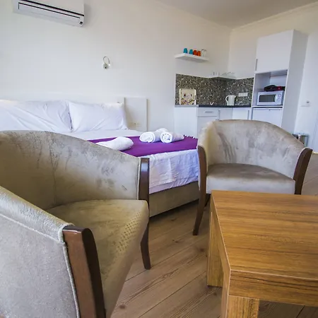 Отель Kelebek 2*